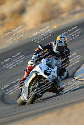 media/Oct-06-2024-Race Pace (Sun) [[d7d39ec7ad]]/1-Turn 10 (730am)/